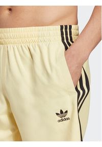 Adidas - adidas Szorty kąpielowe Originals Adicolor 3-Stripes Swim Shorts HT4410 Żółty Regular Fit. Kolor: żółty. Materiał: syntetyk #3