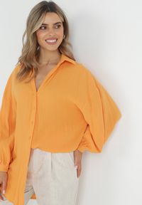 Born2be - Pomarańczowa Bawełniana Koszula o Długim Fasonie Oversize Atherene. Kolor: pomarańczowy. Materiał: bawełna. Długość: długie #4