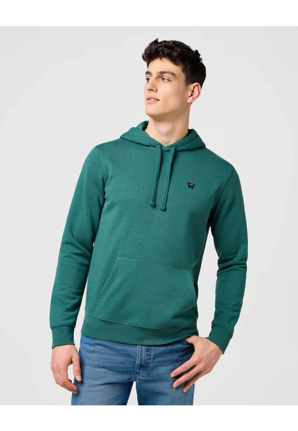 Wrangler - MESKA BLUZA WRANGLER SIGN OFF HOODIE BISTRO GREEN 112371458