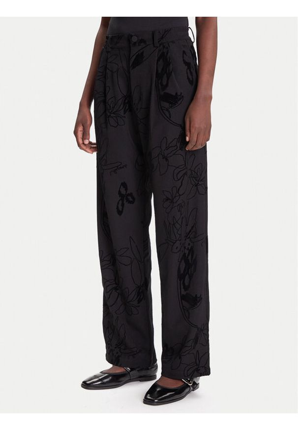 Desigual Spodnie materiałowe Flock 25WWPW05 Czarny Regular Fit. Kolor: czarny. Materiał: syntetyk