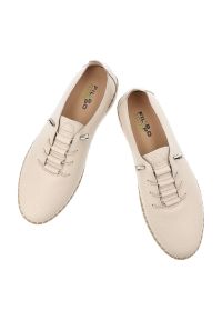 Półbuty damskie Filippo, cholewka ze skóry naturalnej licowej perforowana powierzchnia wiązany fason, beżowe, DP7542/26. Kolor: beżowy. Materiał: skóra. Szerokość cholewki: normalna #4
