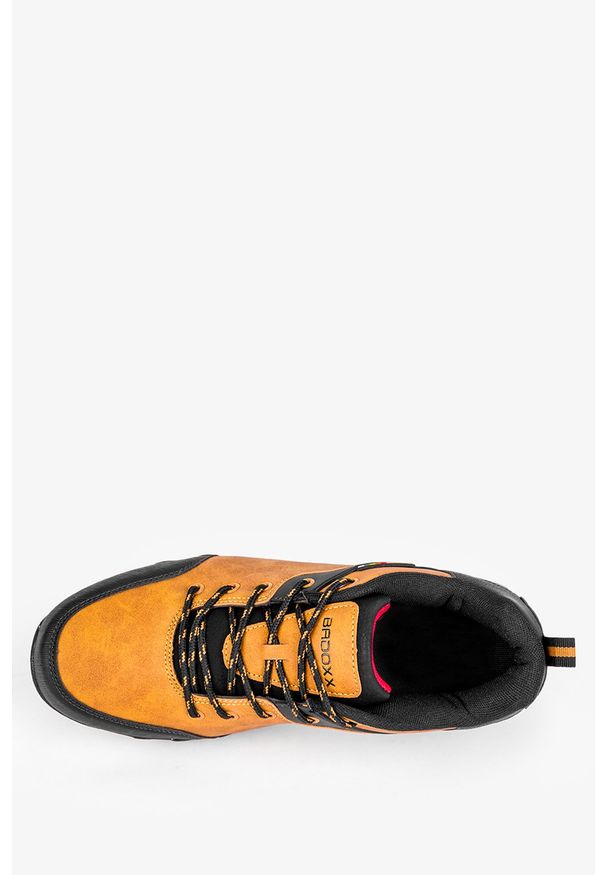 Badoxx - Camelowe buty trekkingowe sznurowane badoxx mxc8811. Kolor: brązowy