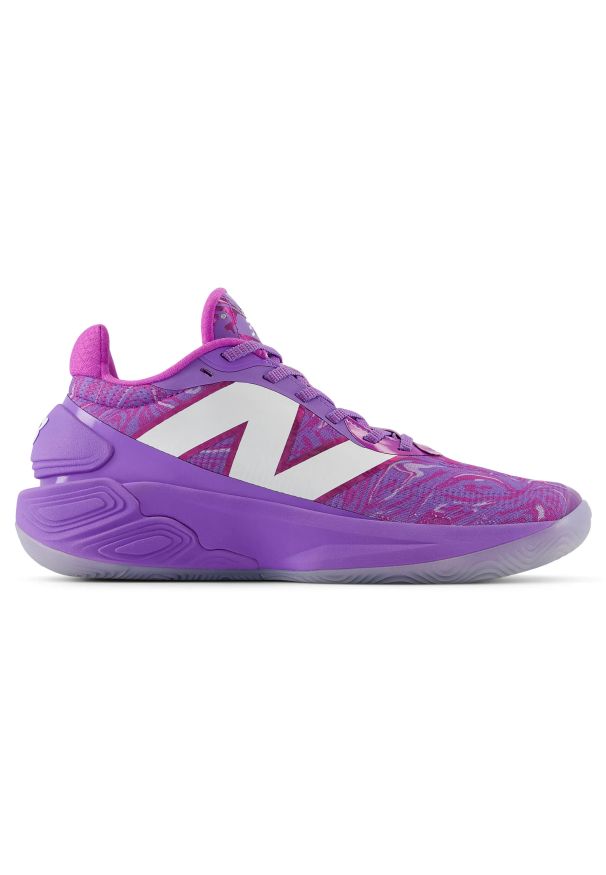 Buty męskie New Balance TWO WXY v5 BB2WYFS5 – fioletowe. Wysokość cholewki: przed kolano. Kolor: fioletowy. Materiał: materiał, syntetyk, guma. Szerokość cholewki: normalna. Sport: koszykówka, fitness, bieganie