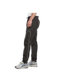 Spodnie dresowe Urban Classics Piped Panel. Kolor: czarny. Materiał: dresówka #1