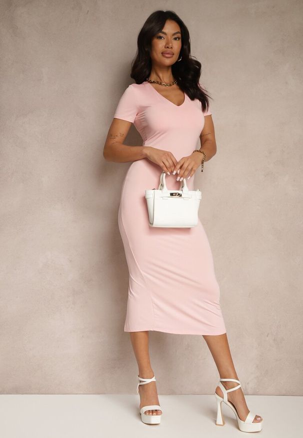 Renee - Różowa Sukienka Bodycon o Dopasowanym Kroju z Dekoltem w V Efrerina. Okazja: na co dzień. Kolor: różowy. Materiał: jeans. Długość rękawa: krótki rękaw. Typ sukienki: bodycon. Styl: klasyczny, elegancki, casual