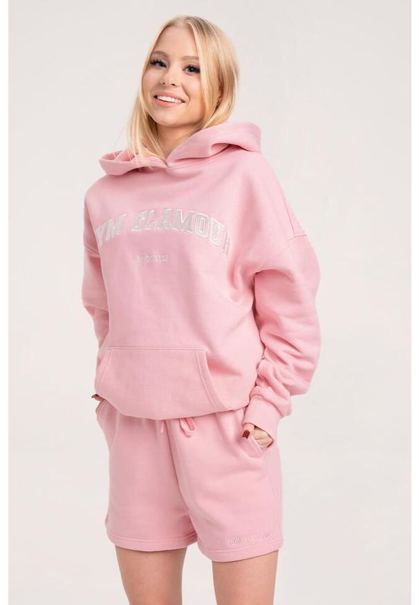 GYM GLAMOUR - Spodenki fitness damskie Gym Glamour dresowe. Kolor: różowy. Materiał: dresówka. Sport: fitness