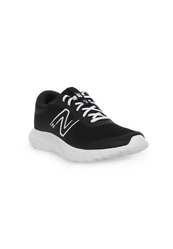 Buty do biegania dla dzieci New Balance Bw8 Pa520. Zapięcie: sznurówki. Kolor: czarny. Materiał: materiał, tkanina. Szerokość cholewki: normalna