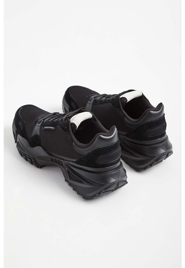 Emporio Armani - SNEAKERSY EMPORIO ARMANI. Materiał: skóra, zamsz. Wzór: aplikacja