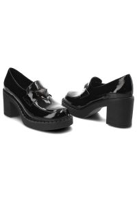 Czarne Półbuty Lamanti Skórzane Eleganckie Buty Na Obcasie. Okazja: do pracy, na spotkanie biznesowe. Zapięcie: bez zapięcia. Kolor: czarny. Materiał: skóra. Szerokość cholewki: normalna. Obcas: na obcasie. Styl: elegancki. Wysokość obcasa: średni #5
