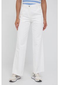 G-Star RAW - G-Star Raw jeansy Page high wide fringe damskie kolor biały high waist. Stan: podwyższony. Kolor: biały