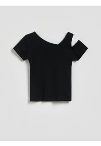 Reserved - T-shirt z wycięciem na ramieniu - czarny. Kolor: czarny. Materiał: bawełna