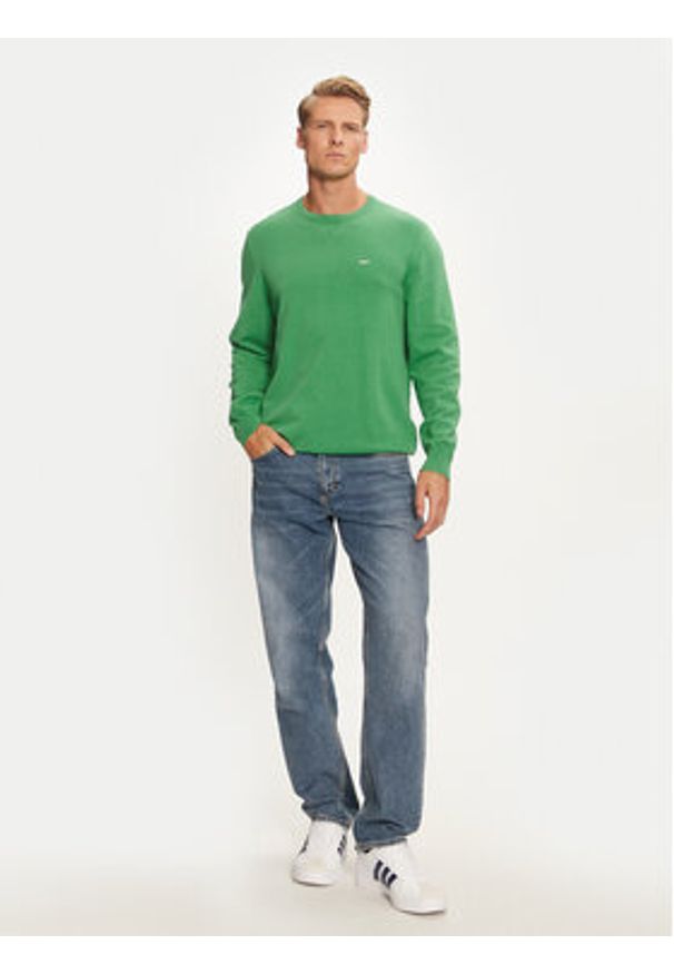 Levi's® Sweter A7207-0007 Zielony Regular Fit. Kolor: zielony. Materiał: bawełna