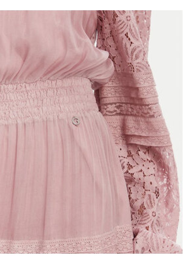 Guess Sukienka koktajlowa W5GK24 WE550 Różowy Regular Fit. Kolor: różowy. Materiał: wiskoza. Styl: wizytowy