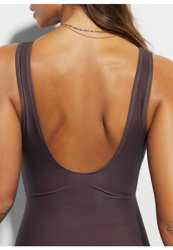 bonprix - Modelujący kostium kąpielowy, średni stopień modelowania sylwetki, z dekoltem kopertowym. Kolor: brązowy. Materiał: materiał