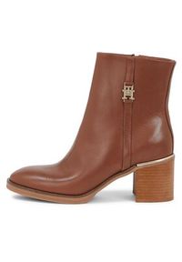 TOMMY HILFIGER - Tommy Hilfiger Botki Feminine Th Hardware Mid Bootie FW0FW07539 Brązowy. Kolor: brązowy