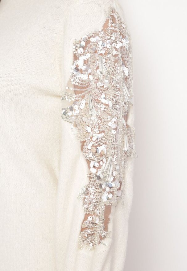 Born2be - Jasnobeżowy Sweter z Okrągłym Dekoltem i Siateczkową Wstawką z Cekinami Zepirra. Kolor: beżowy. Długość rękawa: długi rękaw. Wzór: aplikacja. Styl: klasyczny