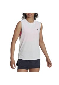 Adidas - Koszulka adidas Run Icons Muscle Tank HK9117 - biała. Kolor: biały. Materiał: wiskoza, materiał, tkanina, poliester. Długość rękawa: bez rękawów. Wzór: aplikacja. Sport: bieganie