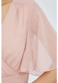 Vila sukienka kolor różowy mini rozkloszowana. Kolor: różowy. Materiał: tkanina, poliester. Długość rękawa: krótki rękaw. Typ sukienki: rozkloszowane. Długość: mini #4