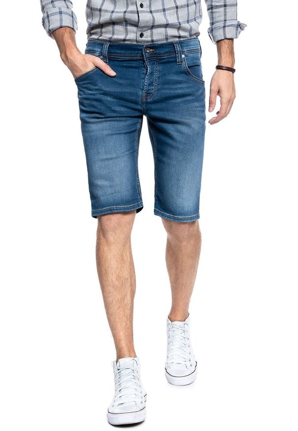 Mustang - MUSTANG CHICAGO SHORT MĘSKIE SZORTY KRÓTKIE SPODENKI DENIM BLUE 1011731 5000 682. Okazja: na spacer, na co dzień. Materiał: denim. Długość: krótkie. Sezon: lato. Styl: klasyczny, casual, elegancki