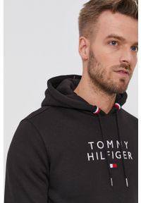 TOMMY HILFIGER - Tommy Hilfiger - Bluza. Okazja: na co dzień. Kolor: czarny. Materiał: dzianina. Wzór: aplikacja. Styl: casual #4