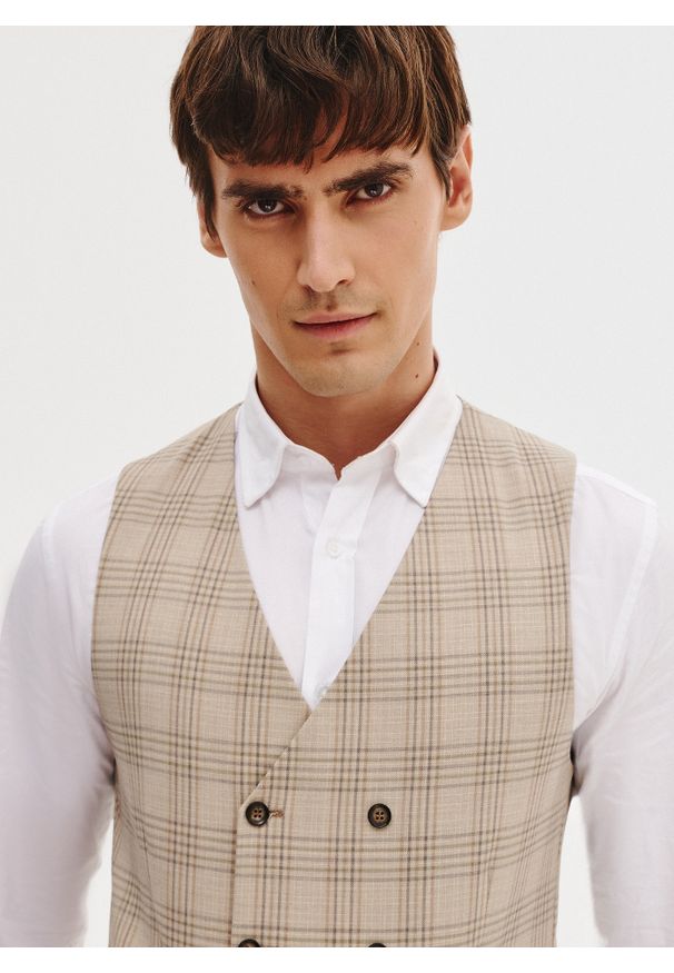 Pako Lorente - PAKO LORENTE - Dwurzędowa kamizelka męska w mocną kratę. Materiał: wiskoza, elastan, poliester. Wzór: kratka. Styl: młodzieżowy, elegancki