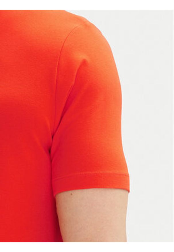 Karl Lagerfeld - KARL LAGERFELD T-Shirt 755087 552235 Czerwony Regular Fit. Typ kołnierza: dekolt w karo. Kolor: czerwony. Materiał: bawełna