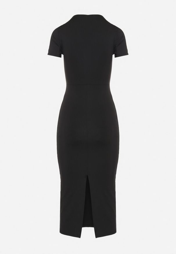 Born2be - Czarna Sukienka Dopasowana Bodycon z Dekoltem w Serek Efricene. Okazja: na co dzień. Typ kołnierza: dekolt w serek. Kolor: czarny. Materiał: jeans. Długość rękawa: krótki rękaw. Typ sukienki: bodycon. Styl: klasyczny, casual