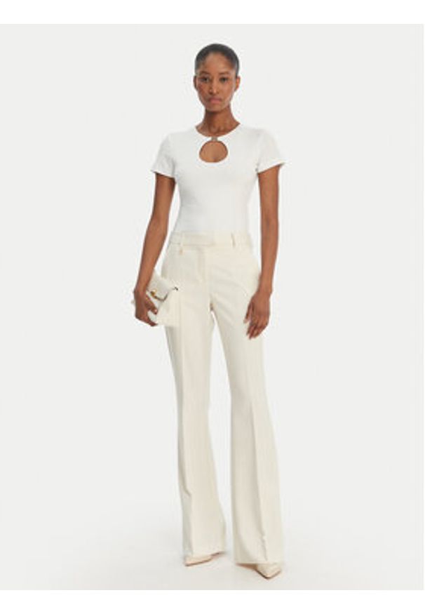 Rinascimento Bluzka CFC0128635003 Biały Regular Fit. Kolor: biały. Materiał: syntetyk