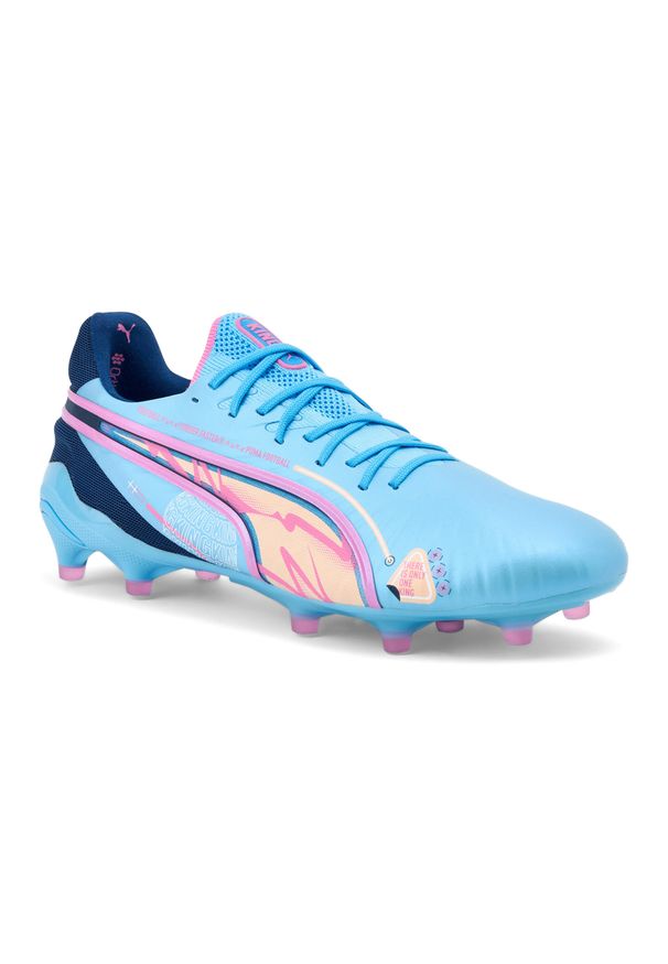 Puma - Buty piłkarskie PUMA King Ultimate Vol. Up FG/AG. Kolor: różowy, niebieski, wielokolorowy. Sport: piłka nożna