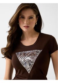 Guess T-Shirt 182454 Brązowy Classic Fit. Kolor: brązowy #1