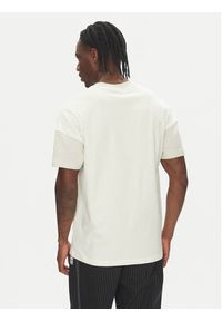 Adidas - adidas T-Shirt ALL SZN Colorblock JJ3679 Biały Loose Fit. Kolor: biały. Materiał: bawełna