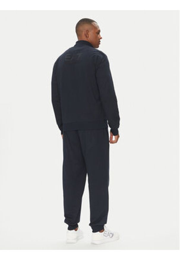 EA7 Emporio Armani Dres 7M000235 AF13512 UB102 Granatowy Regular Fit. Kolor: niebieski. Materiał: bawełna