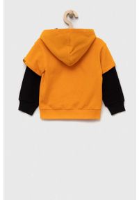 Guess bluza bawełniana dziecięca kolor pomarańczowy z kapturem wzorzysta. Okazja: na co dzień. Typ kołnierza: kaptur. Kolor: pomarańczowy. Materiał: bawełna. Styl: casual #2
