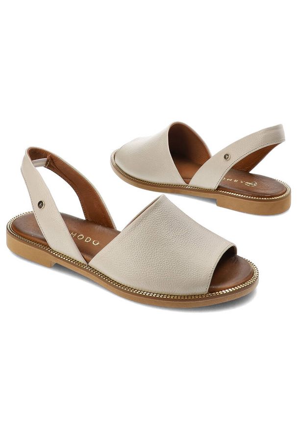 Beżowe Sandały Armodo Eleganckie Buty Damskie. Okazja: na co dzień. Zapięcie: pasek. Kolor: beżowy. Styl: elegancki