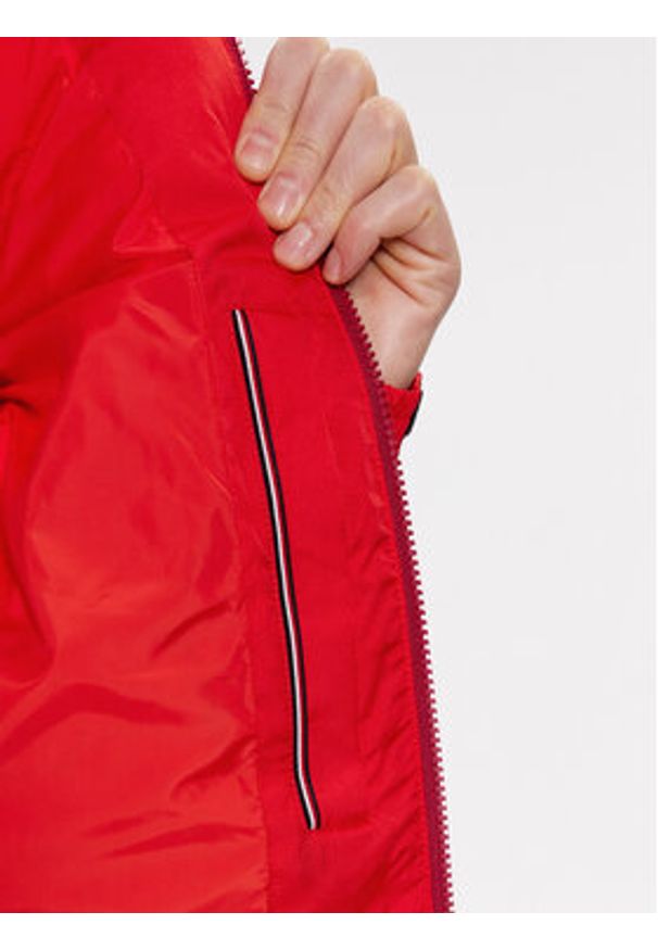 TOMMY HILFIGER - Tommy Hilfiger Kurtka przejściowa New York MW0MW33734 Czerwony Regular Fit. Kolor: czerwony. Materiał: syntetyk