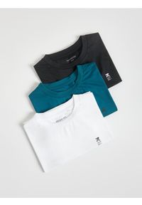 Reserved - Sportowy t-shirt 3 pack - biały. Kolor: biały. Materiał: dzianina. Styl: sportowy
