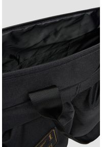 Aeronautica Militare - AERONAUTICA MILITARE Czarna męska torba sportowa. Kolor: czarny. Wzór: aplikacja #5