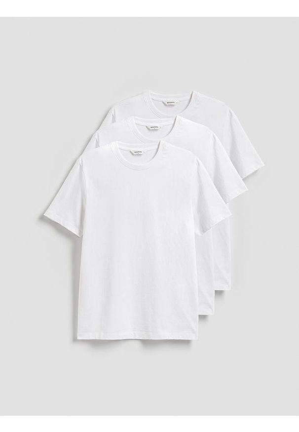 Reserved - T-shirt regular 3 pack - biały. Kolor: biały. Materiał: bawełna, dzianina