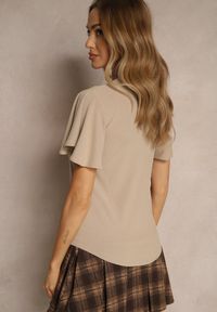 Renee - Ciemnobeżowa Bluzka Ozdobiona Rozkloszowanymi Rękawami Sunetha. Okazja: na co dzień. Typ kołnierza: dekolt w kształcie V. Kolor: beżowy. Materiał: jeans. Wzór: aplikacja. Styl: casual, elegancki #3