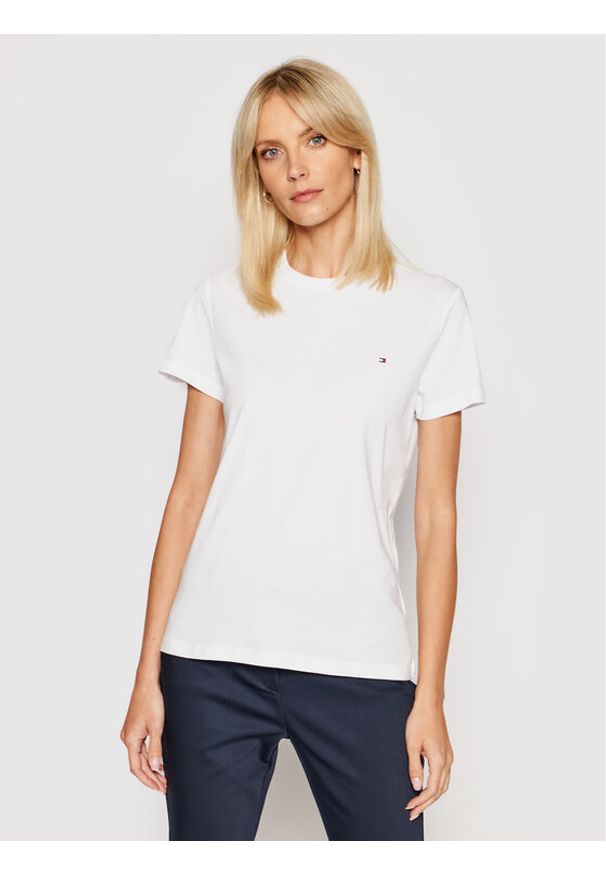 TOMMY HILFIGER - Tommy Hilfiger T-Shirt WW0WW22043 Biały Regular Fit. Kolor: biały. Materiał: bawełna