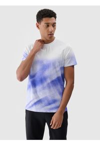 4f - T-shirt regular z nadrukiem męski - kobaltowy. Kolor: niebieski. Materiał: bawełna, dzianina, jersey. Wzór: nadruk #1