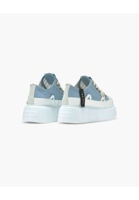 Inuikii - INUIKII MATILDA CANVAS LOW Sneakersy damskie. Okazja: na co dzień. Kolor: niebieski. Materiał: guma, jeans, bawełna, materiał. Szerokość cholewki: normalna #4