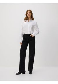 Reserved - Jeansy straight - czarny. Kolor: czarny #1