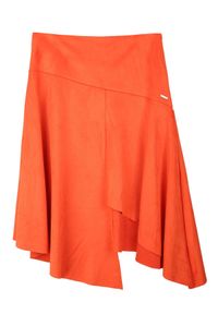 TOP SECRET - Pomarańczowa spódnica z imitacji zamszu w modnym fasonie. Okazja: na co dzień. Stan: podwyższony. Kolor: pomarańczowy. Materiał: zamsz. Długość: długie. Sezon: zima, jesień. Styl: casual, elegancki #5