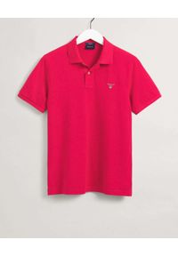 GANT - Różowa koszulka polo Regular Fit. Typ kołnierza: polo. Kolor: wielokolorowy, fioletowy, różowy. Styl: klasyczny