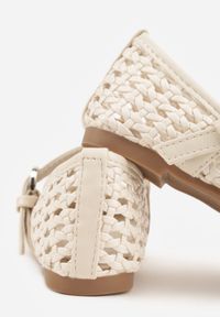 Born2be - Beżowe Balerinki Ażurowe ze Sprzączką Nellena. Okazja: na co dzień. Zapięcie: sprzączka. Kolor: beżowy. Materiał: materiał, dresówka. Wzór: ażurowy. Sezon: lato. Styl: casual #5