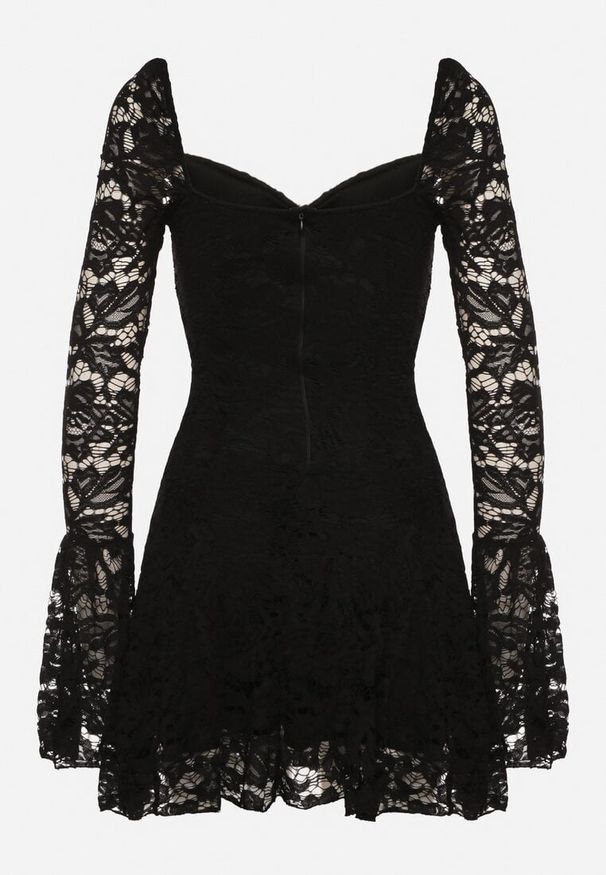 Born2be - Czarna Koronkowa Gorsetowa Sukienka o Rozkloszowanym Kroju Learinor. Typ kołnierza: dekolt gorset. Kolor: czarny. Materiał: koronka. Typ sukienki: gorsetowe