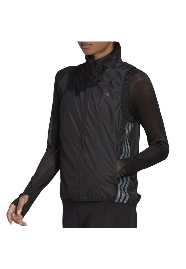Adidas - Kamizelka adidas Run Icon 3-Stripes Running Wind Vest H56805 - czarna. Kolor: czarny. Materiał: poliester. Długość rękawa: bez rękawów. Sport: bieganie