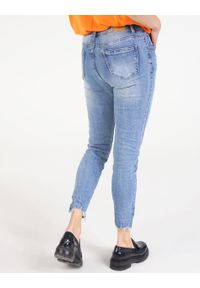 Unisono - Spodnie - jeansy. Materiał: jeans. Styl: klasyczny