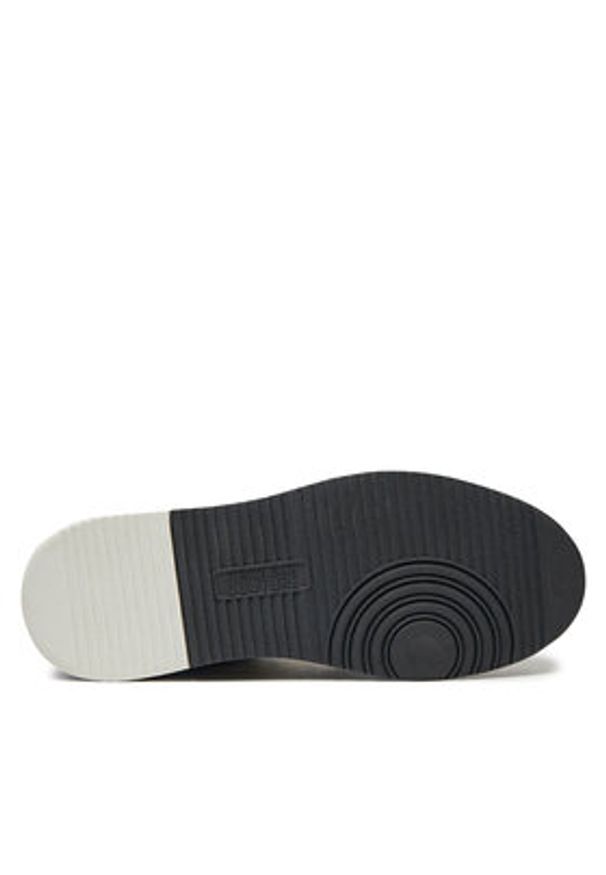 Versace Jeans Couture Sneakersy 77YA3SJ7 Czarny. Kolor: czarny. Materiał: skóra